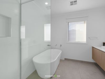 5 Sustain Circuit, Lyndhurst