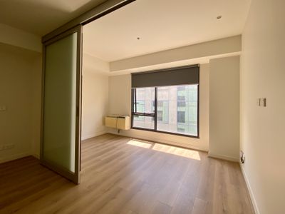 1020 / 572 St Kilda Road, Melbourne