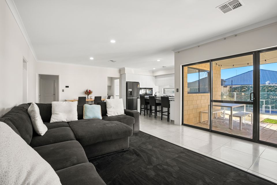 3 MIKADO RISE, Madora Bay