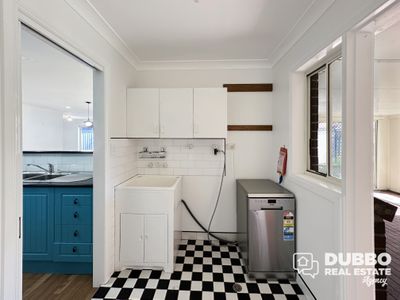 6 Tulloch Place, Dubbo