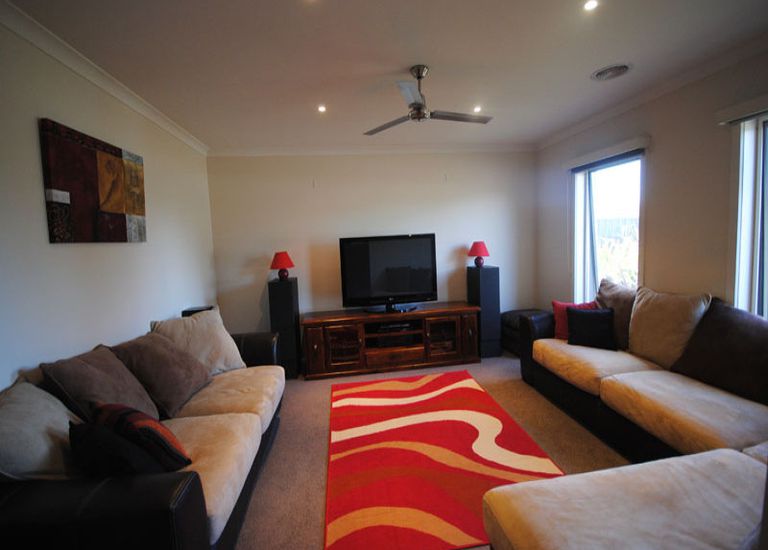 62 Learmonth Street, Portland