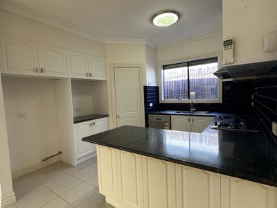 9 Hosken Street, Altona Meadows