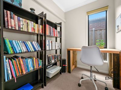 52 Simmental Drive, Clyde North