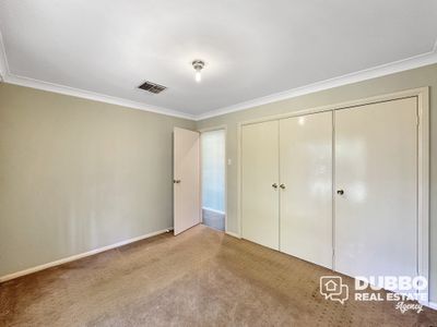 12 Galloway Drive, Dubbo