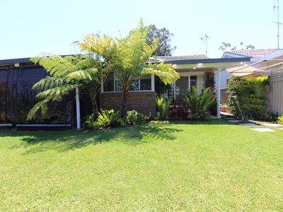 26 King George Parade, Forster