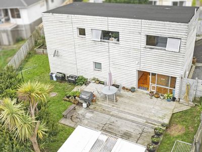 25A Bell Street, Tawa