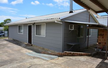 8 Collendina Road, Gwandalan