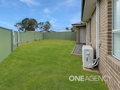 21 Adele Close, Nowra