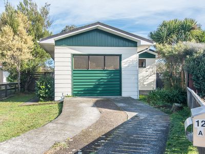 12a Sharda Grove, Paraparaumu Beach