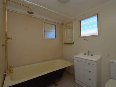 23 EAGLE STREET, Longreach