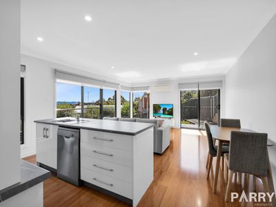 3/13 Mestre Court, St Leonards