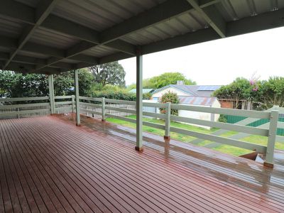 17 The Avenue, Seymour