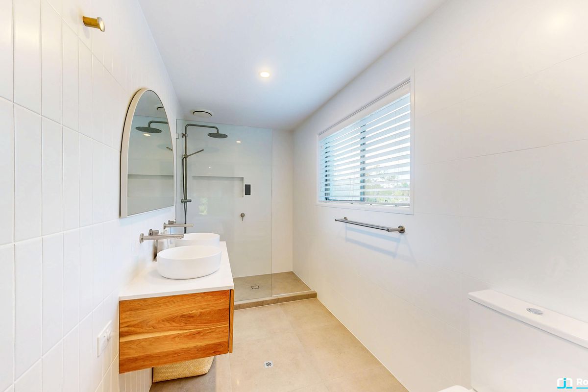 16 Maple Avenue, Tewantin