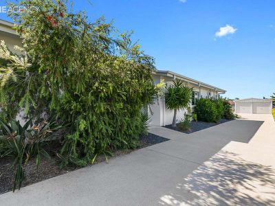 18 Bottlebrush Street, Kawungan