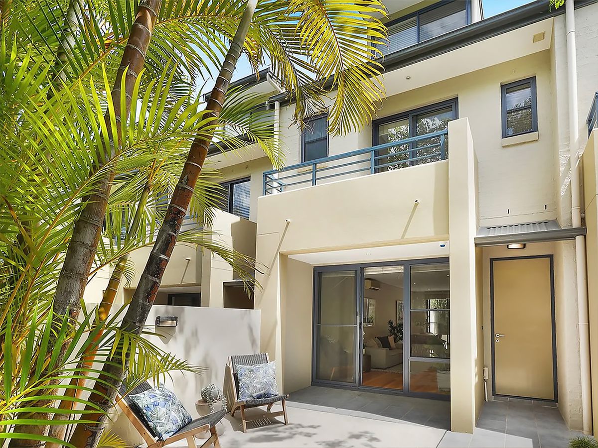 2 / 2 Armstrong Street, Willoughby