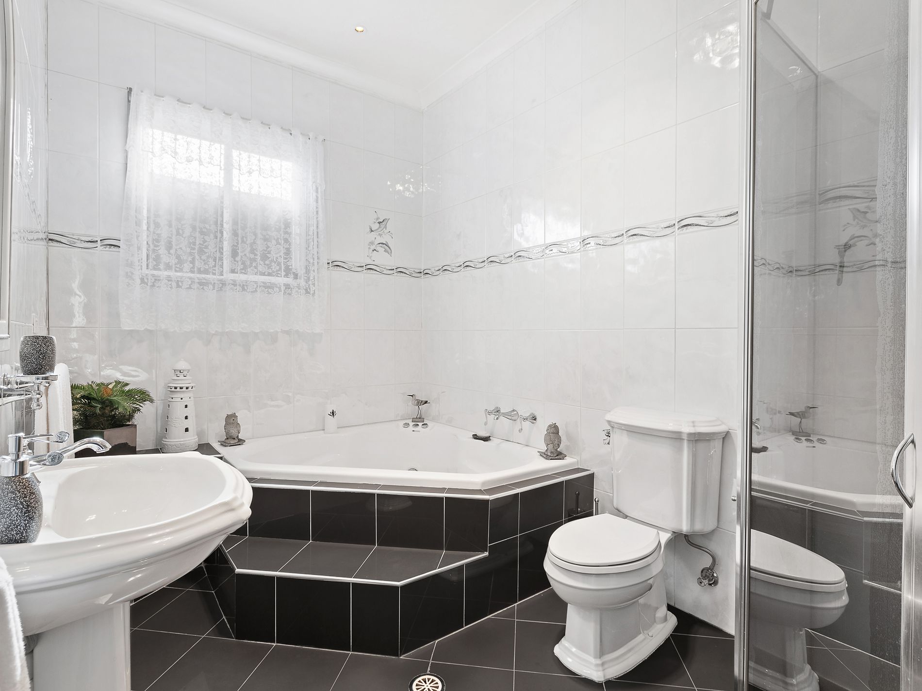 22 Bury Road, Guildford