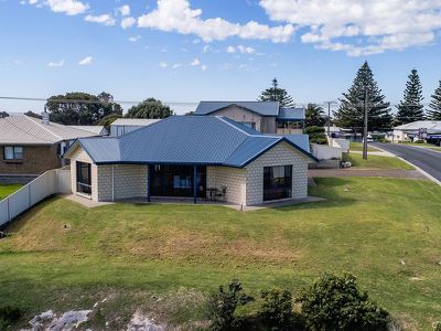 14 Chambers Street, Beachport