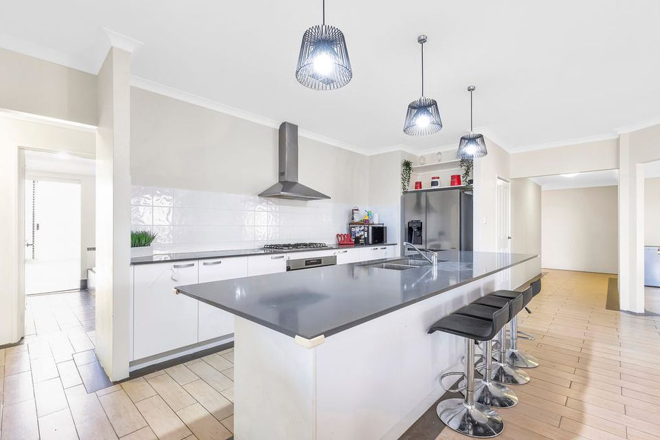 28 Southport Dr, Baldivis