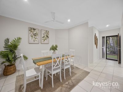 25 Waterlily Circuit, Douglas