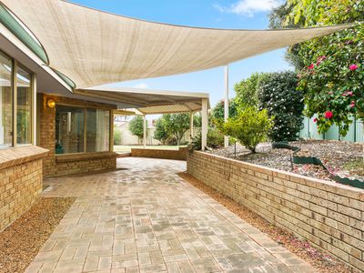 11 Paterson Gardens, Winthrop