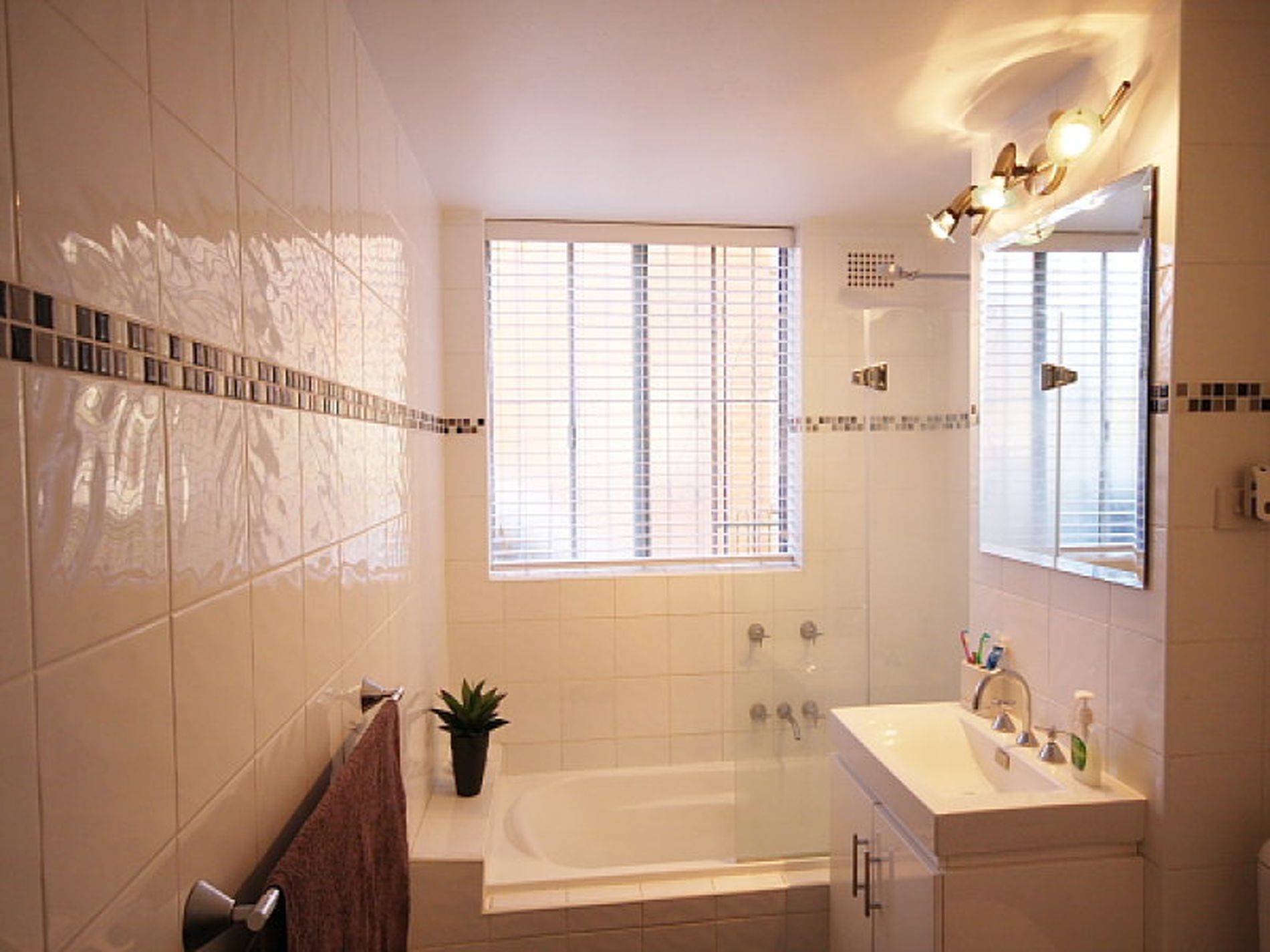 4 / 80 Mascot Drive, Eastlakes