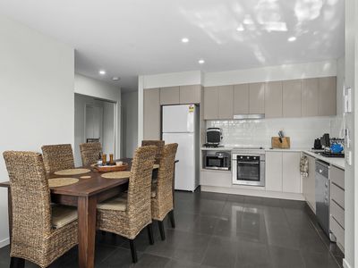 1 / 8 Wakefield Street, Alderley