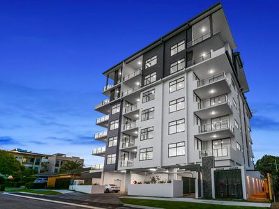 404 / 39 Khandalla Street, Upper Mount Gravatt