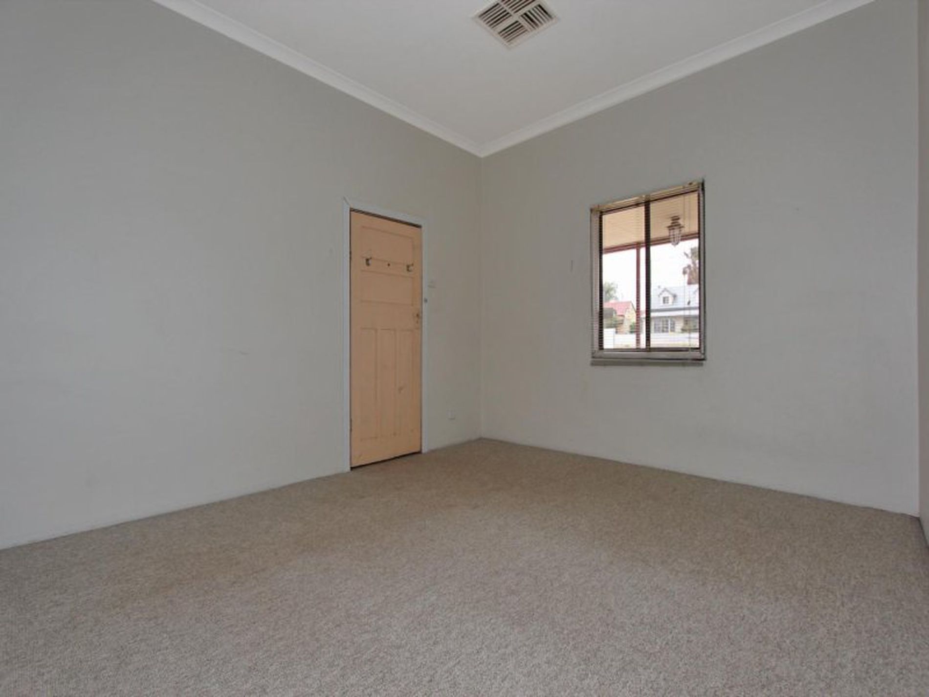 30B President Street, Kalgoorlie