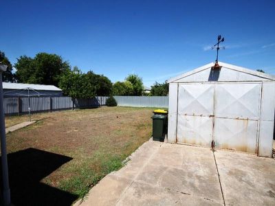 27 Hinchley Street, Wangaratta