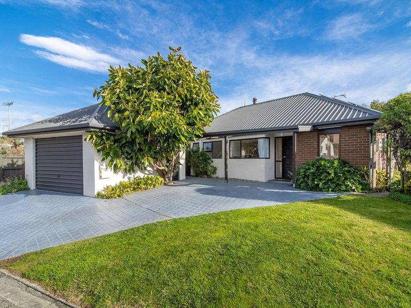 Properties For Sale Kat Campbell & Co. Real Estate