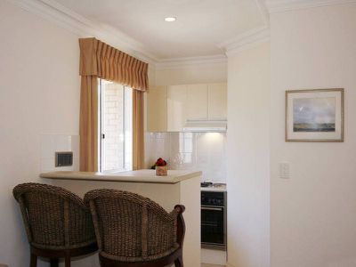 3A Locke, Mount Pleasant