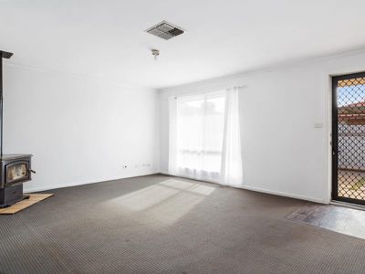 4B O'Connor Way, West Lamington