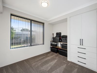 37 Bopeechee Way, Port Kennedy