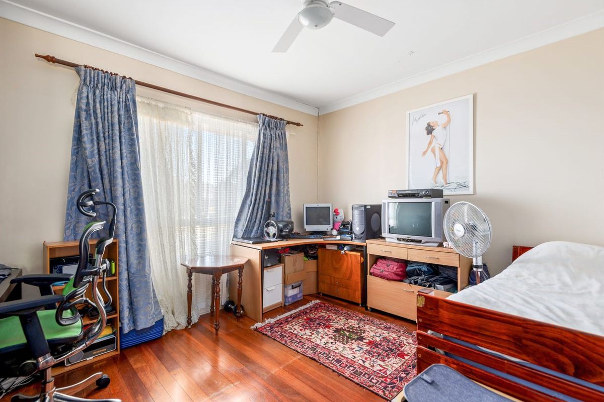 6 Elliott Avenue, Holden Hill