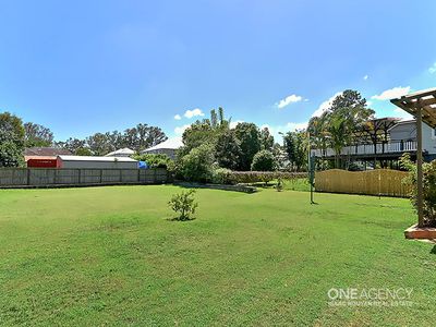 15 Gladstone St, Oxley
