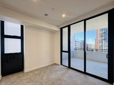 407 / 2B Appleroth Street, Melrose Park