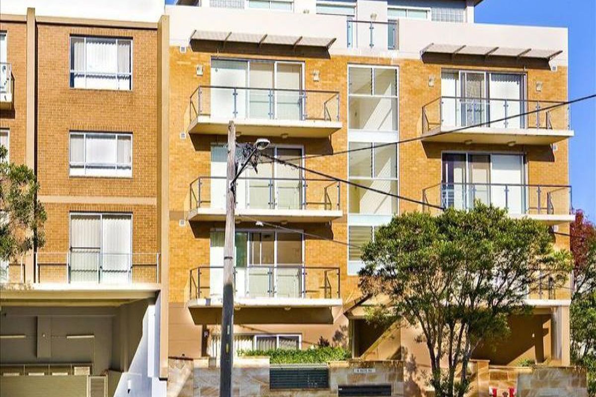 2 / 6 Hilts Road, Strathfield