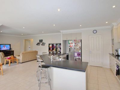 28 Cambridge Drive, Mansfield