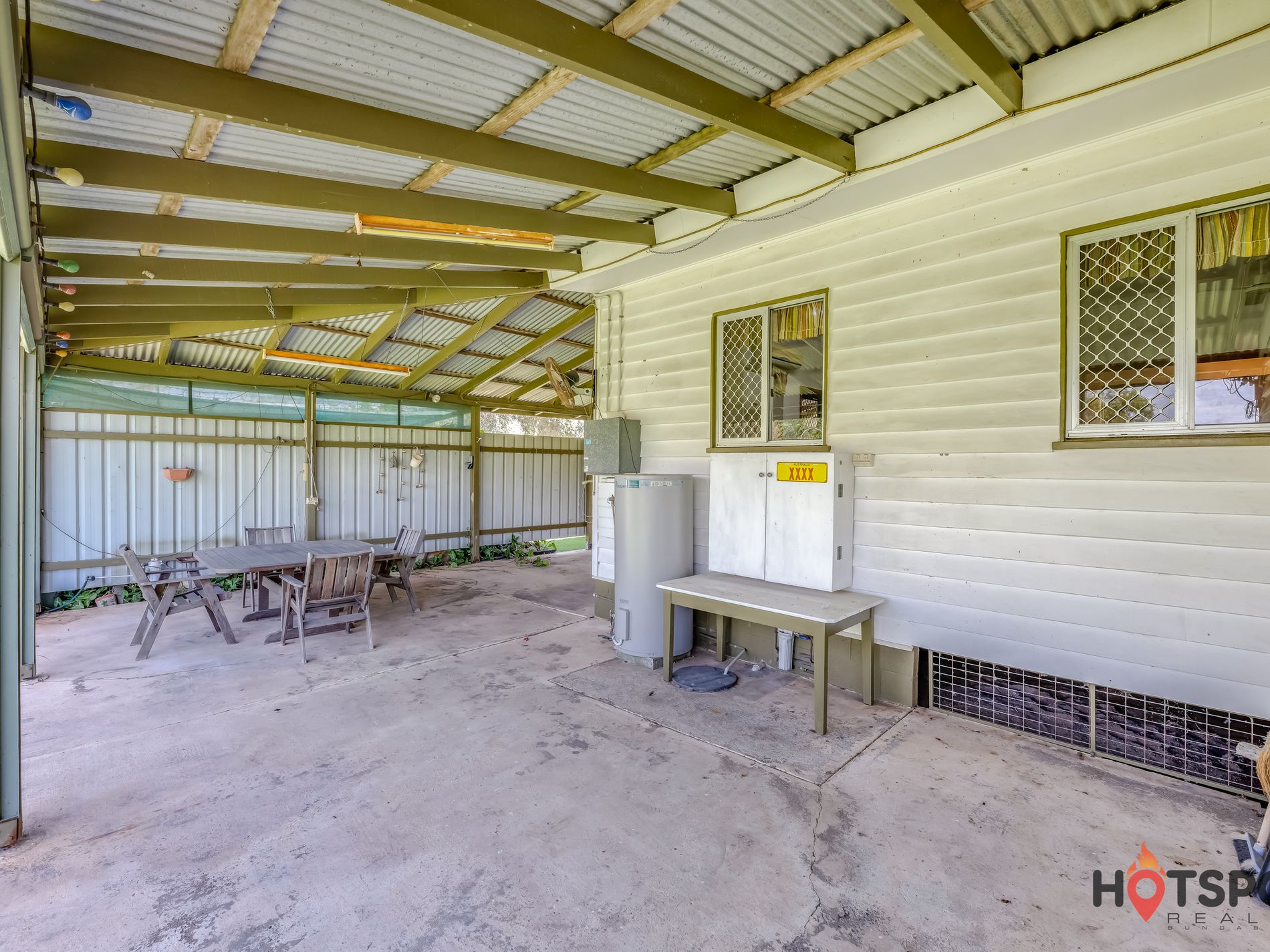 19C Low Street, Kensington