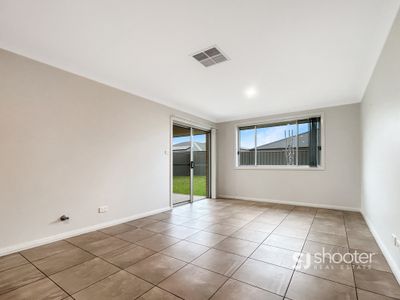 22A Boyd Avenue, Dubbo
