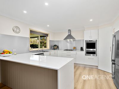 36 Tartarian Crescent, Bomaderry