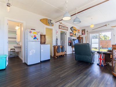 6 Kapiti Lane, Otaki Beach