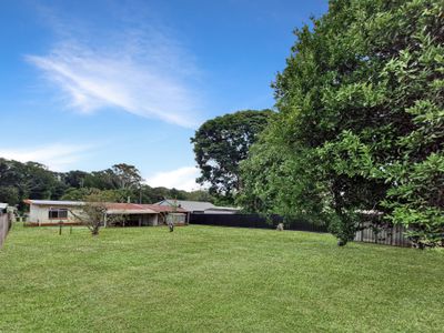 58 Weaver Street, Atherton