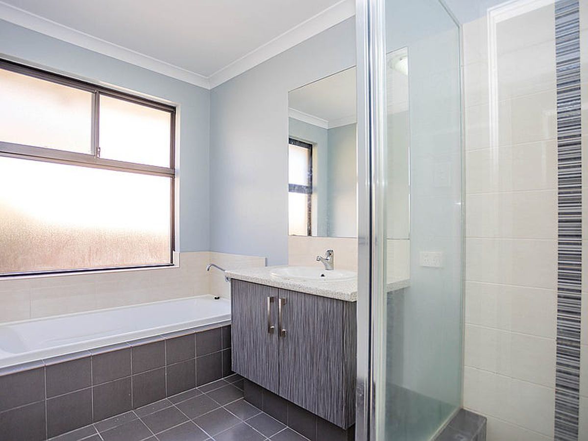 24 Mangatj Street, Byford