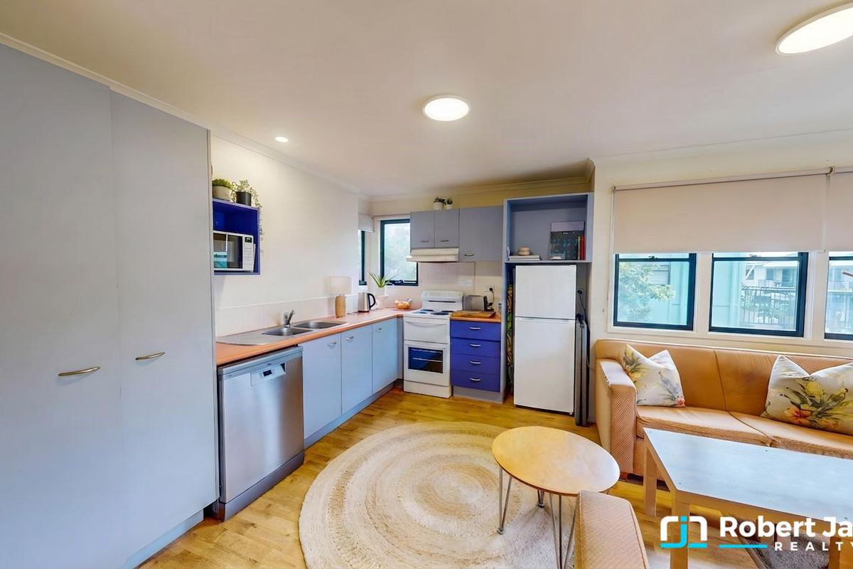 523 & 524 / 3 Hilton Tce, Tewantin
