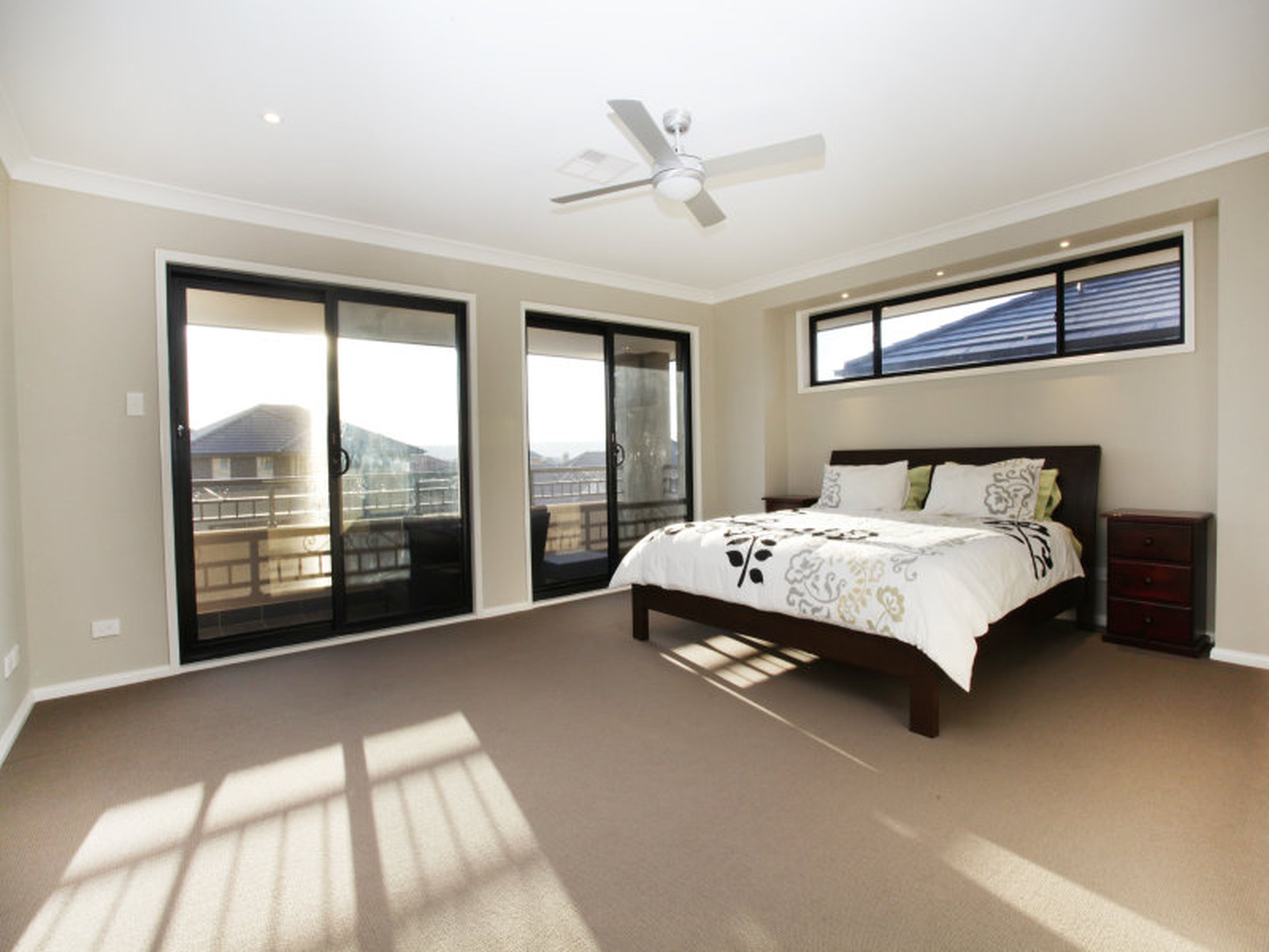 30 Bangalla Parade, GLENMORE PARK