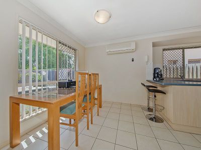 6/27 Epala St, Carina