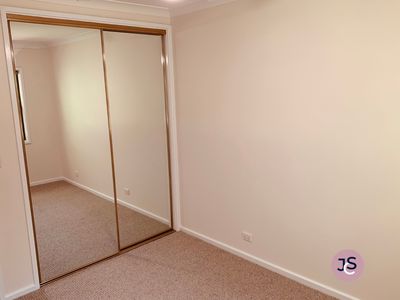 1 Jenny Close, Elermore Vale