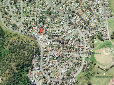 33 Wybalena Avenue, Koonawarra