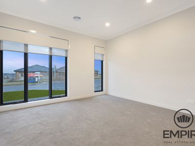 17 Fiorin Street, Clyde North
